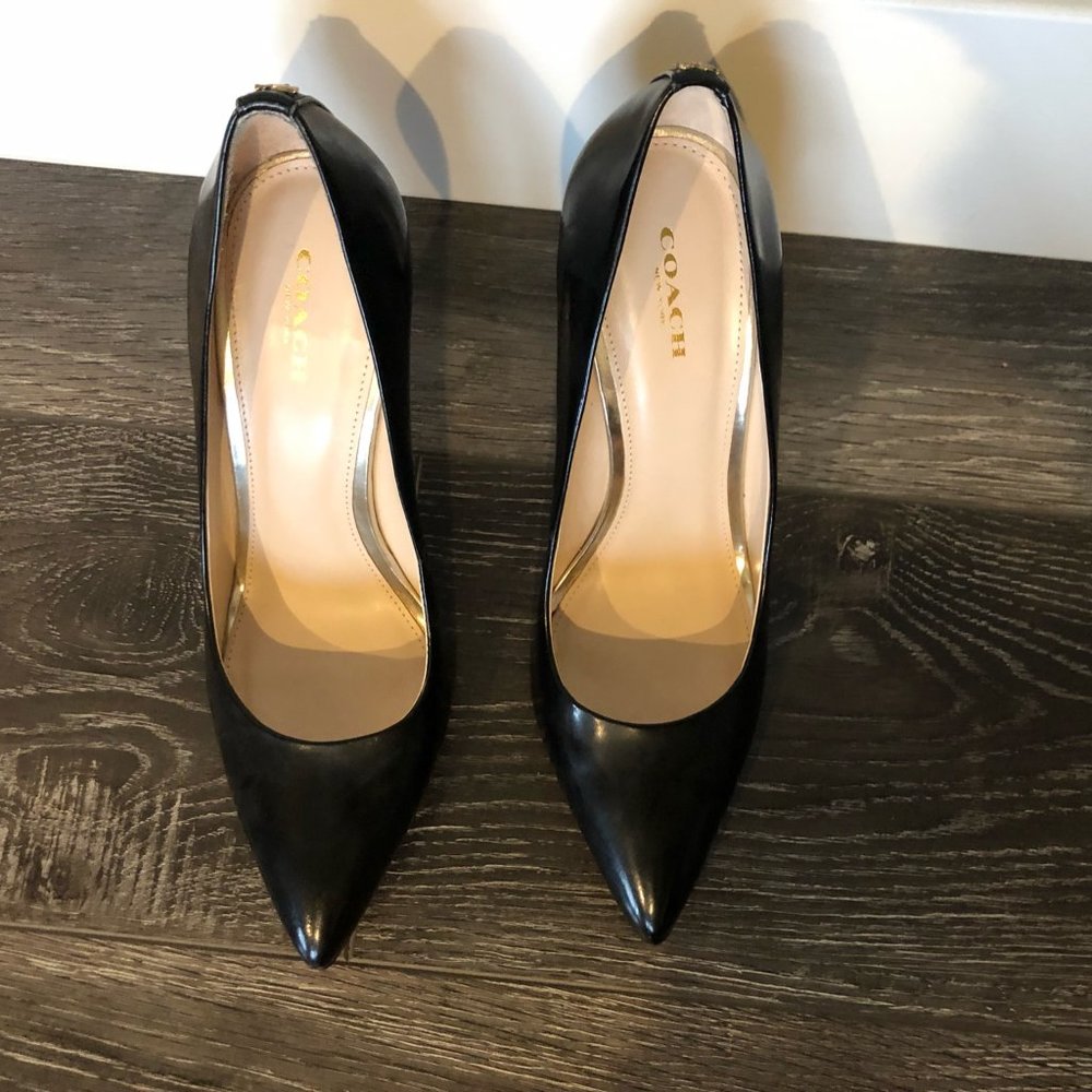 Coach Classic Black Leather Pointed Toe Heels Pumps Size US 8.5 - Picture 3 of 10